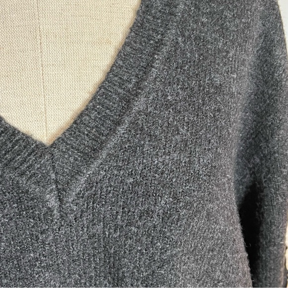 zara | oversized knit v-neck sweater with lace detail - Picture 3 of 5